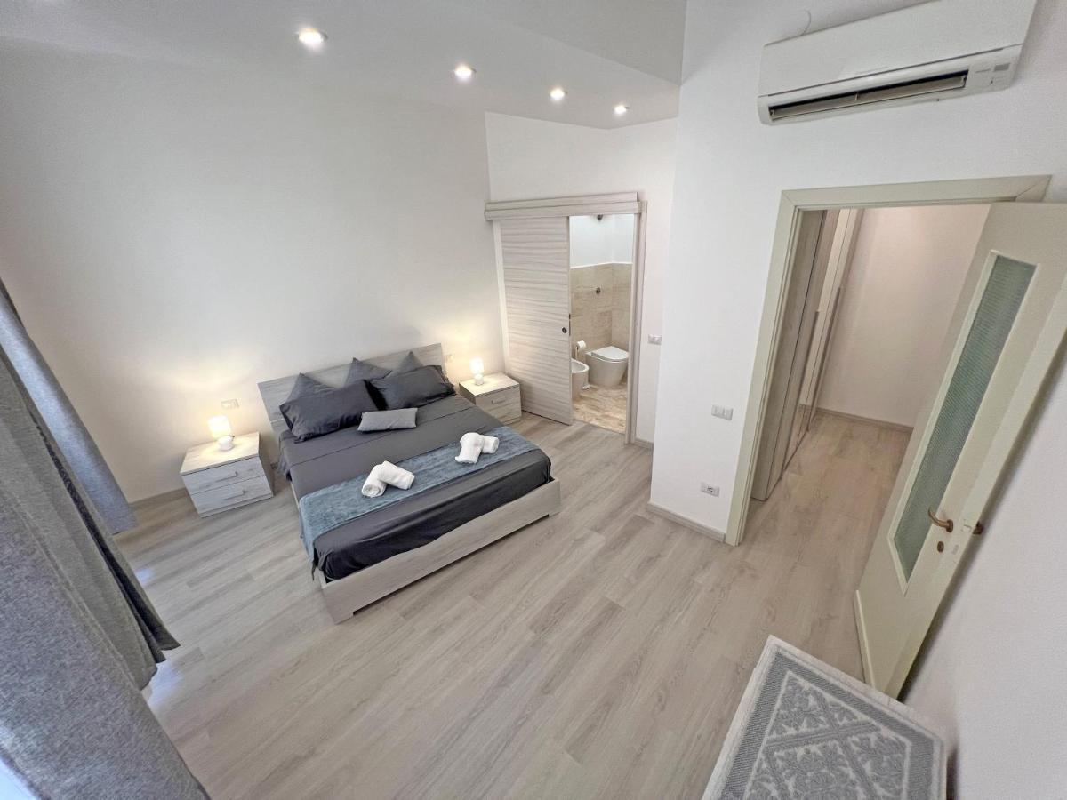 Camere In Centro Cagliari Exterior photo